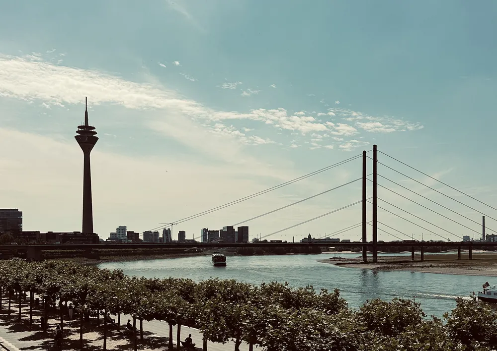 Rheinufer in Düsseldorf